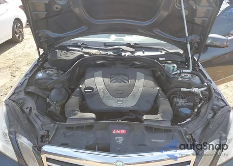 2011 Mercedes-Benz E 350 4Matic z USA, uszkodzony, nr VIN WDDHF8HB9BA439948